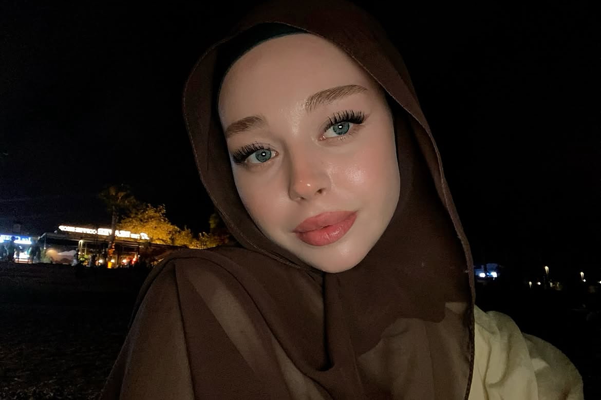 Kelhasan Sonsuz Güzellik Bayan Escort Aimee