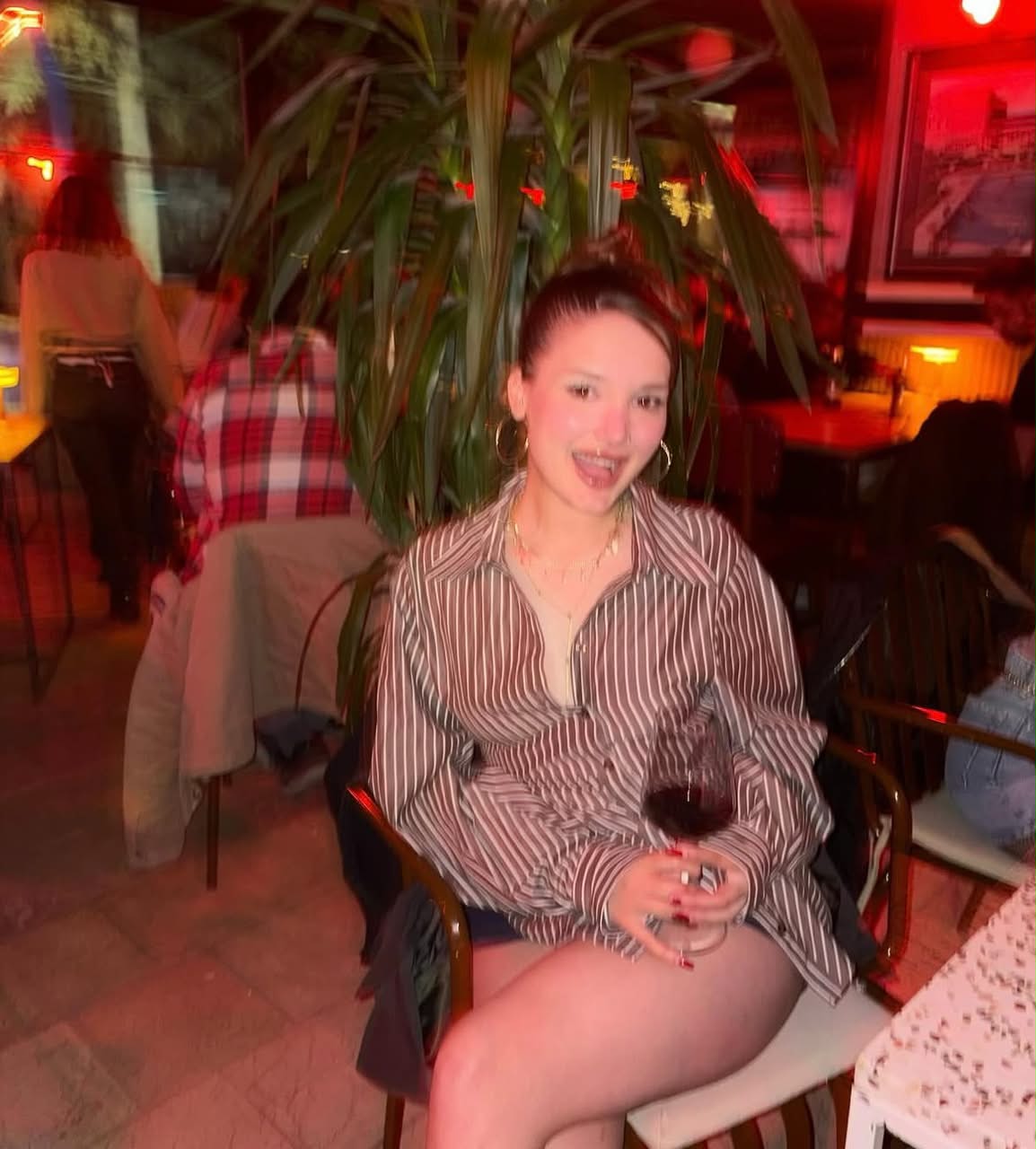 Günyüzü Sevgi Dolu Bayan Escort Bayan Zeynep